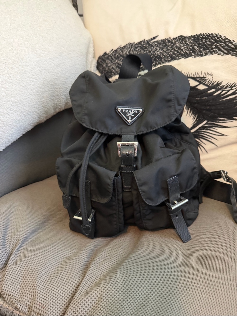 🔥 PRADA small backpack - Picture 4 of 9